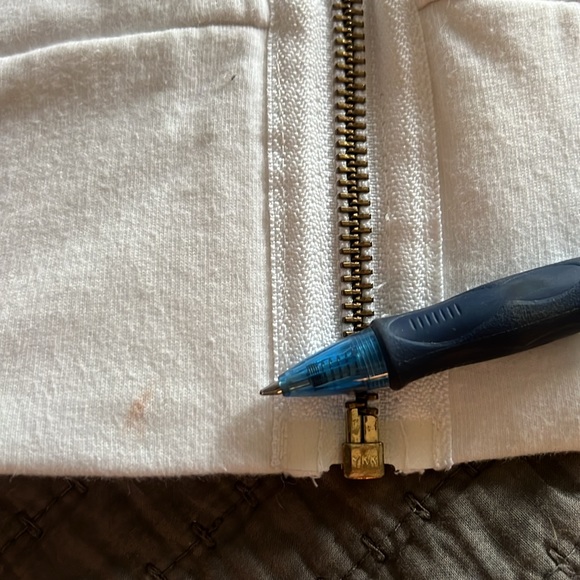 Lilly Pulitzer Solid White Popover - Sz Small - Picture 5 of 11